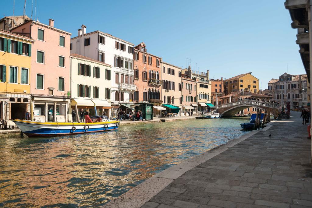 Ghetto Modern Apt For 4, Venice Apartment Exterior photo