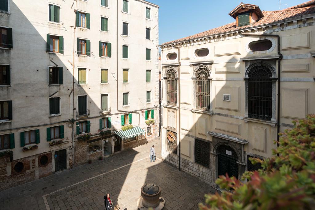 Ghetto Modern Apt For 4, Venice Apartment Exterior photo