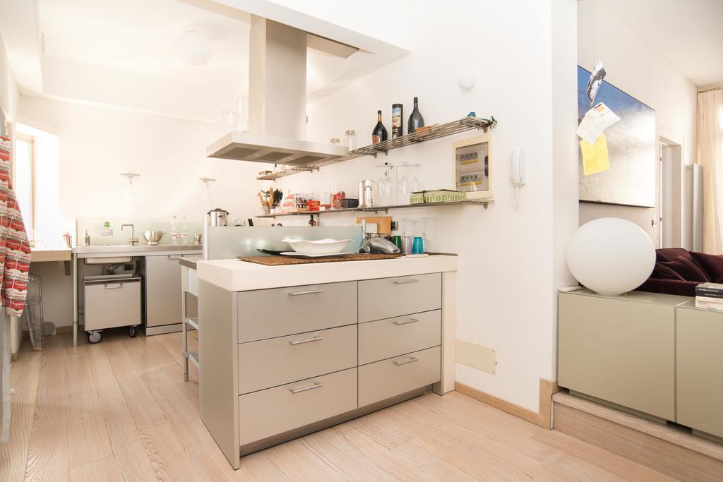 Ghetto Modern Apt For 4, Venice Apartment Exterior photo